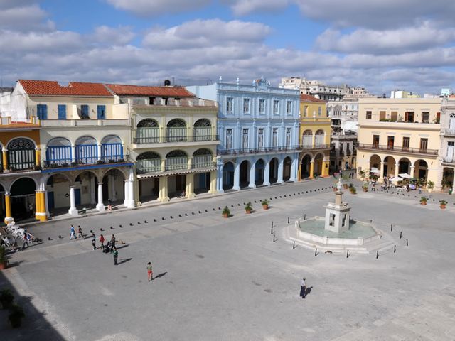 Plaza Vieja panoramic view, Old Havana, Havana, Cuba.