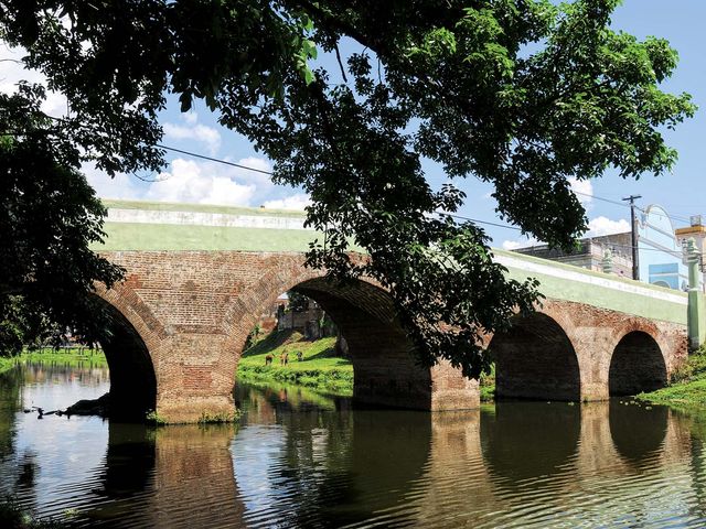 Bridge of Yayabo river panoramic view, Sancti Spíritus city