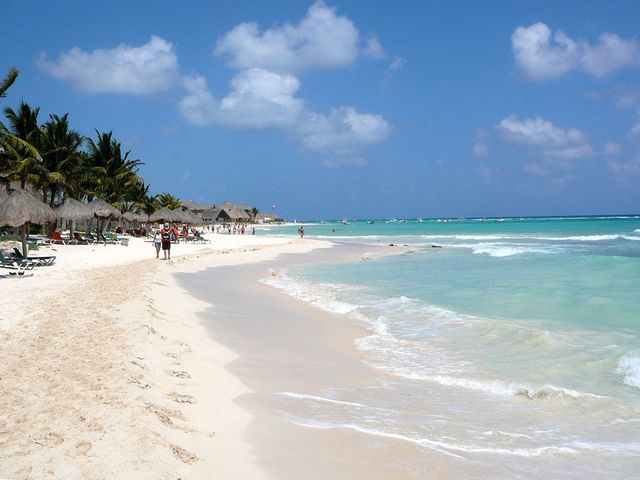 Playa del Carmén beach panoramic view, México
