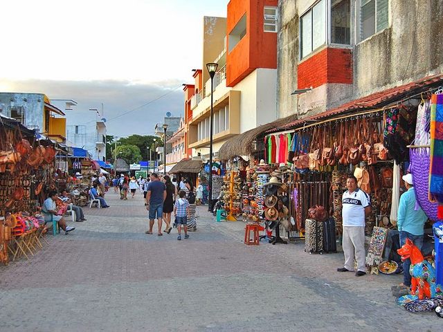 5th avenue panoramic view, Playa del Carmén city, México