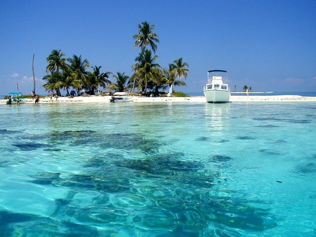 Caye Caulker beach panoramic view, Belize