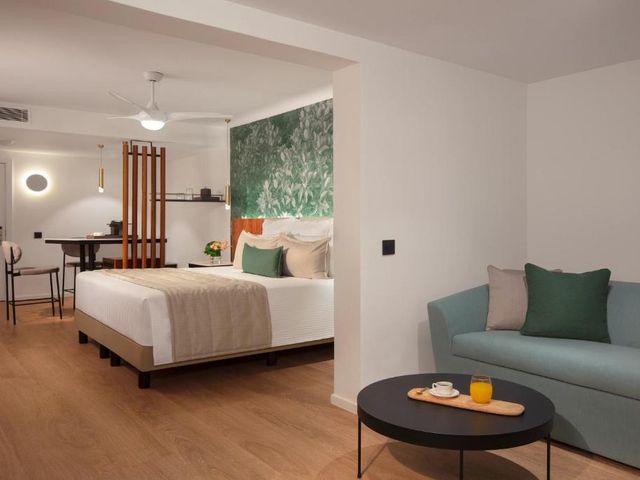 DREAMS FLORA RESORT & SPA Hotel