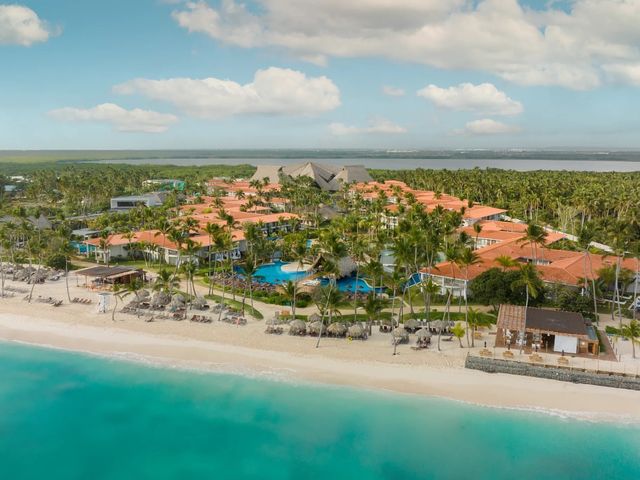 DREAMS FLORA RESORT & SPA Hotel (All Inclusive Package 8 days / 7 nights + Flights + Meals and Beverages + Transfers + Taxes)