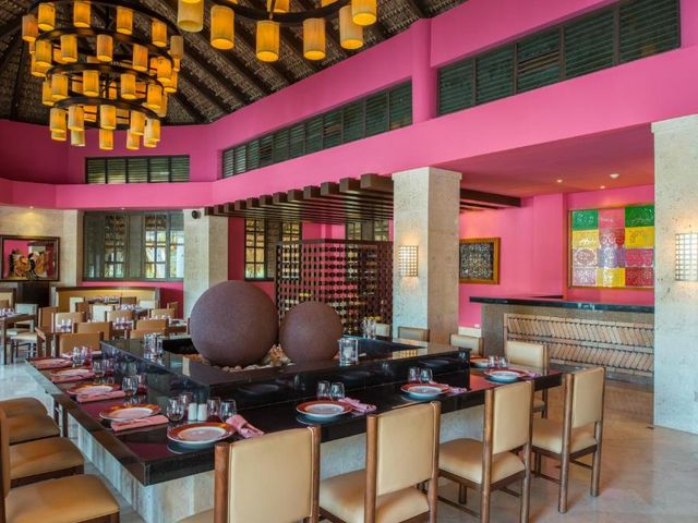 ROYALTON PUNTA CANA Hotel