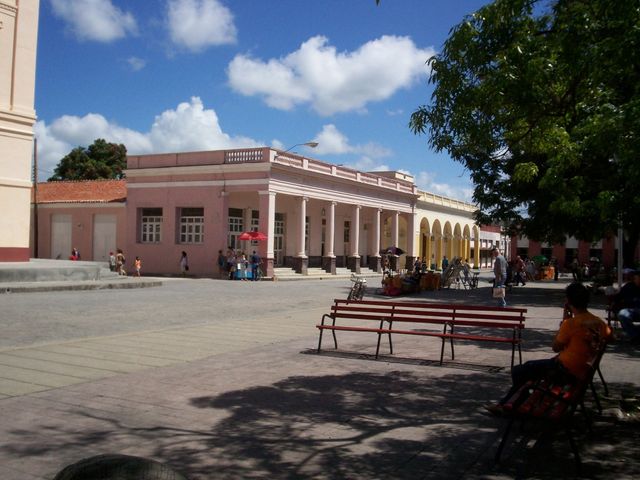 Leoncio Vidal central park panoramic view, Santa Clara city