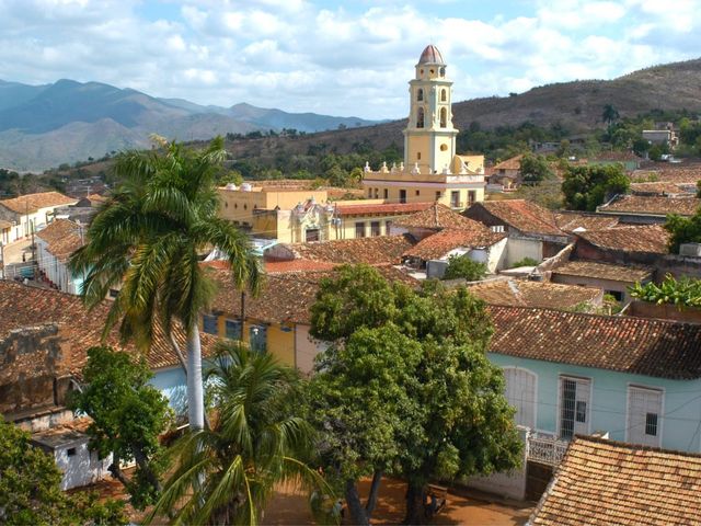 CIENFUEGOS - TRINIDAD.