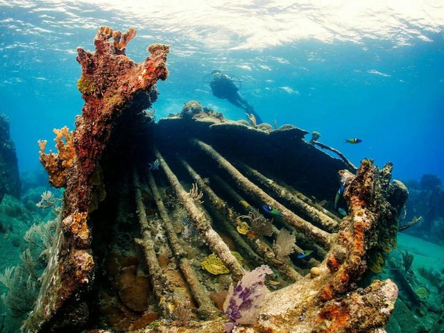 Dive sites are some of the wrecks of Admiral Pascual Cervera's fleet, Santiago de Cuba, Cuba.