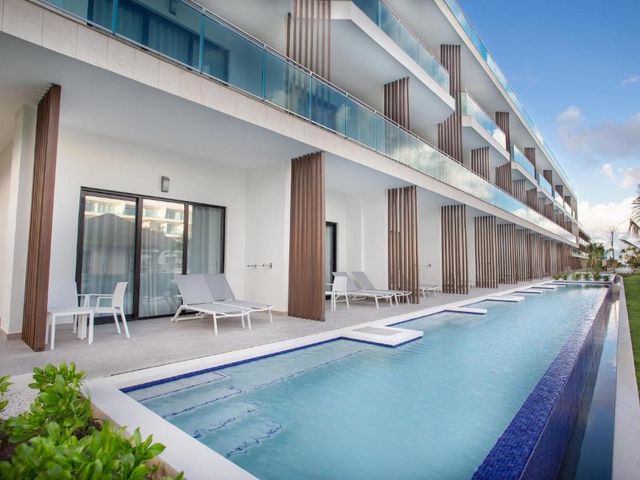 SERENADE PUNTA CANA BEACH & SPA Hotel, Punta Cana, Dominican Republic.