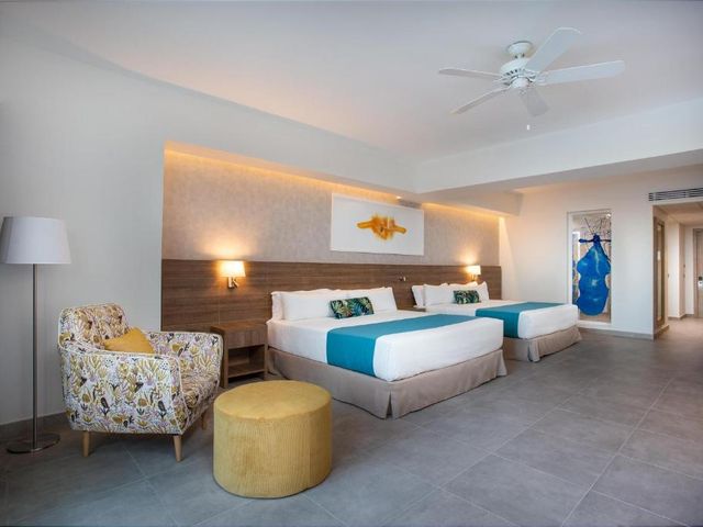 SERENADE PUNTA CANA BEACH & SPA Hotel, Punta Cana, Dominican Republic.