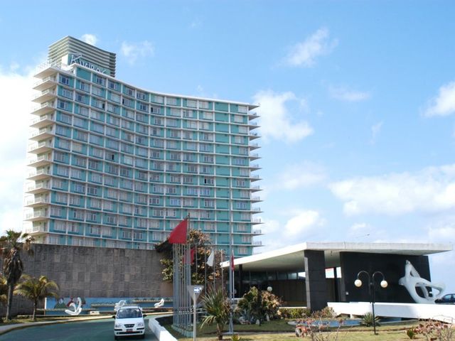 EXCELLENCES OF CUBA Group Tour