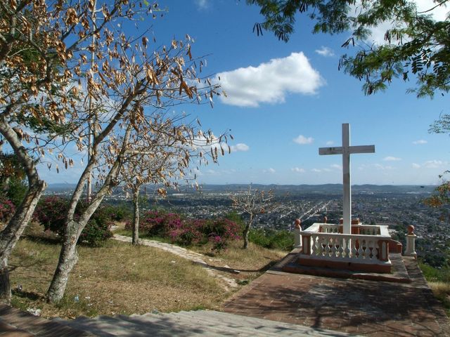 Loma de la Cruz monument panoramic view, Holguín city