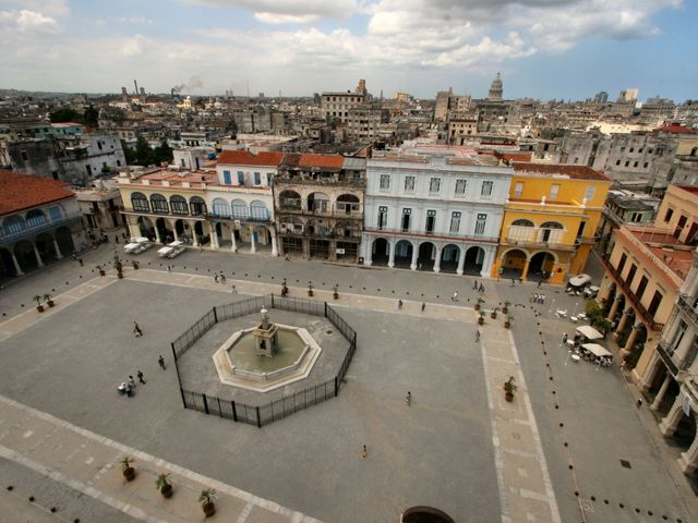 Plaza Vieja square panoramic view, Old Havana, Havana, Cuba. THE MOST COMPLETE BIRDWATCHING TOUR IN CUBA.