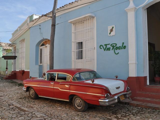 UNE BALADE VINTAGE CUBAINE Tour Privée.