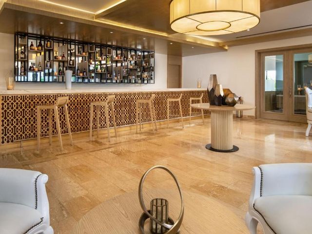 MELIA CARIBE BEACH RESORT Hotel