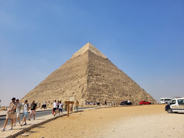 The Pyramids of Giza panoramic view, Giza, Cairo, Egypt.