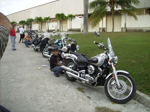 MOTORCYCLE CITY TOUR IN HAVANA (OPTION 3).