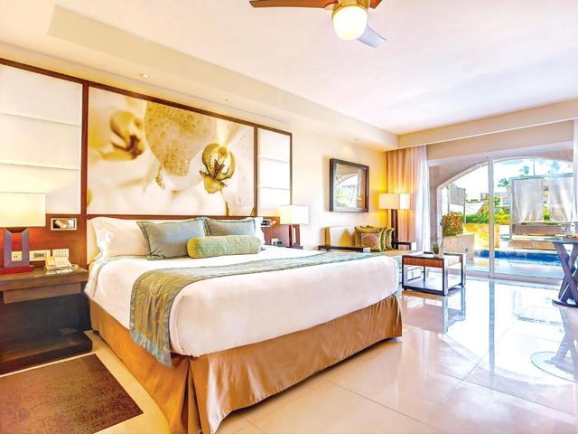 HIDEAWAY AT ROYALTON PUNTA CANA ADULTS ONLY (+18) Hotel