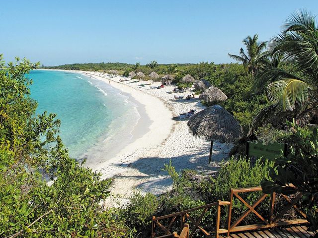 Cayo Las Brujas beach panoramic view