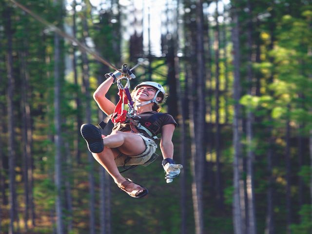 Canopy tour at Las Terrazas community