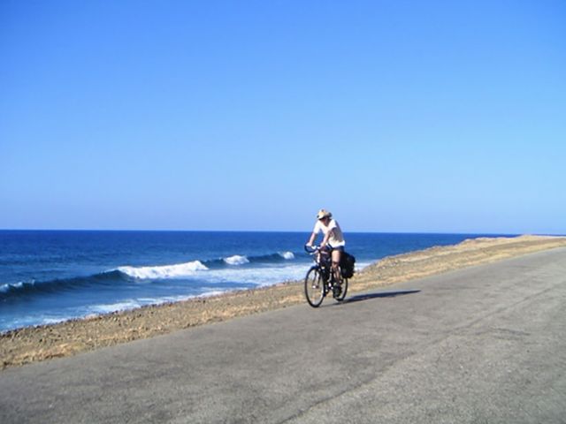 BIKE TOUR SELF-GUIDED EASTERN CUBA
