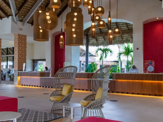 TROPICAL DELUXE PRINCESS Hotel.