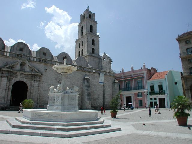 San Francisco de Asís square panoramic view, Old Havana