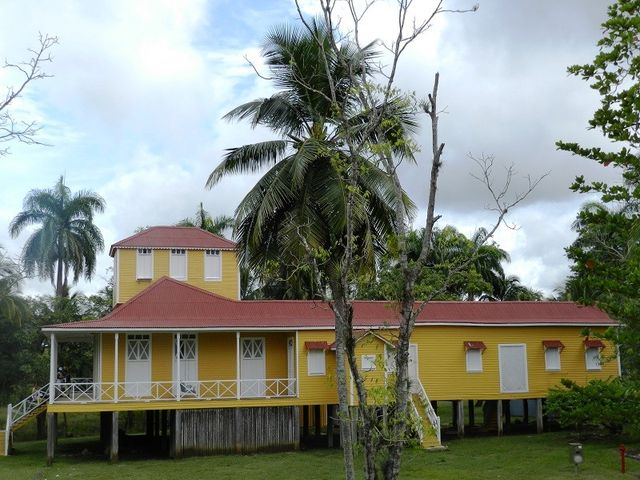 Batey Birán panoramic view, Holguín