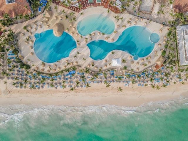BAHIA PRINCIPE GRAND PUNTA CANA Hotel