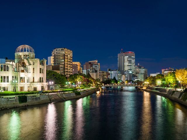 TOKIO - HIROSHIMA.