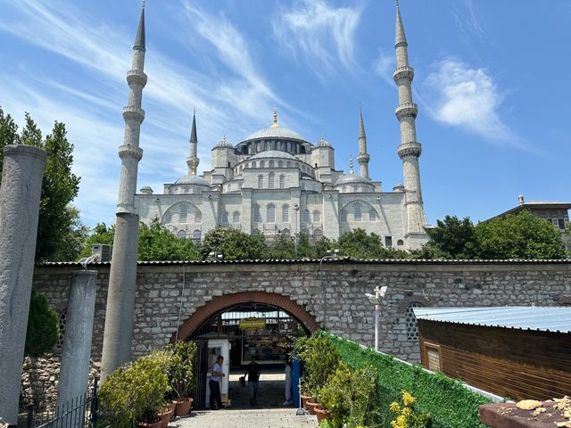 The Sultan Ahmed Mosque popularly known as the Blue Mosque, Istambul.