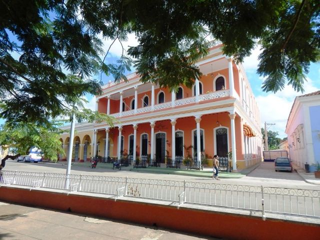 CAYO SANTA MARÍA – REMEDIOS – SANTA CLARA – VARADERO.