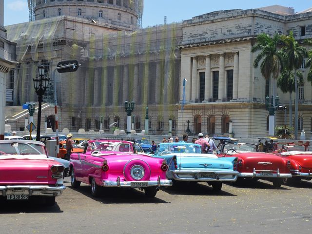 American classic cars in Havana old city