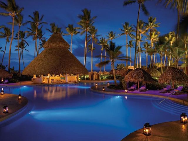 DREAMS ROYAL BEACH PUNTA CANA Hotel (All Inclusive Package 8 days / 7 nights + Flights + Meals and Beverages + Transfers + Taxes)