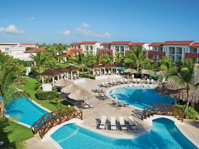 DREAMS ROYAL BEACH PUNTA CANA Hotel (All Inclusive Package 8 days / 7 nights + Flights + Meals and Beverages + Transfers + Taxes)