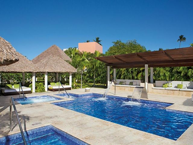 DREAMS ROYAL BEACH PUNTA CANA Hotel (All Inclusive Package 8 days / 7 nights + Flights + Meals and Beverages + Transfers + Taxes)
