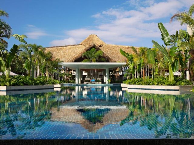 DREAMS ROYAL BEACH PUNTA CANA Hotel (All Inclusive Package 8 days / 7 nights + Flights + Meals and Beverages + Transfers + Taxes)