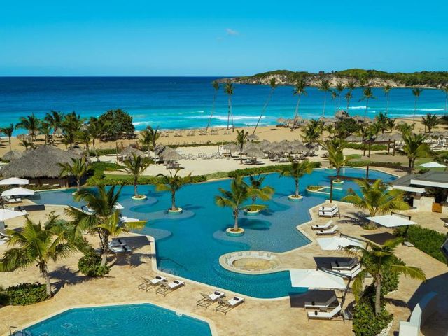 DREAMS MACAO BEACH PUNTA CANA Hotel