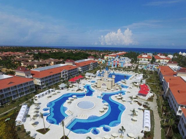 BAHIA PRINCIPE FANTASIA PUNTA CANA Hotel (All Inclusive Package 8 days / 7 nights + Flights + Meals and Beverages + Transfers + Taxes)