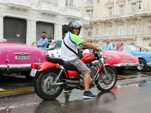 TWO DAY MOTORCYCLE TOUR: HAVANA - VARADERO.