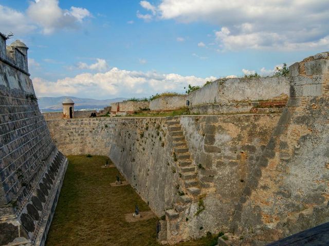 HOLGUÍN - SANTIAGO DE CUBA.