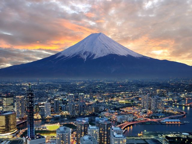 TOKYO.