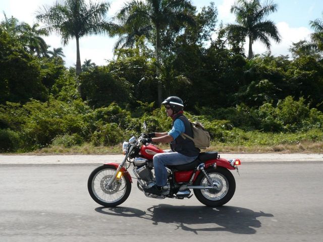 MOTORCYCLE TOUR TWO DAYS IN VIÑALES & PINAR DEL RÍO.