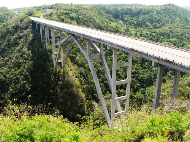 The Bacunayagua bridge panoramic view, Matanzas, Cuba. MOTORCYCLE TOUR FROM HAVANA TO CIENFUEGOS.