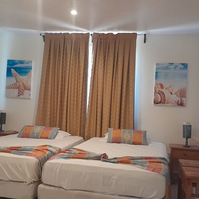 CASA NA PRAIA (7 Quartos com banho privativo)