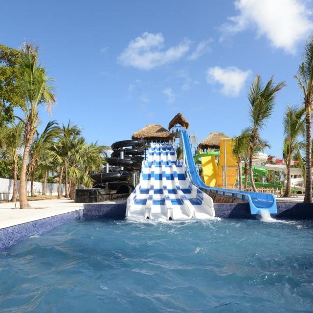 ROYALTON SPLASH PUNTA CANA Hotel