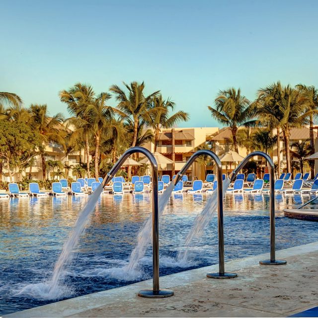 ROYALTON SPLASH PUNTA CANA Hotel