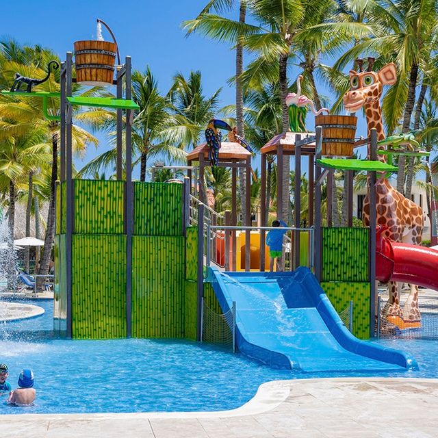 TROPICAL DELUXE PRINCESS Hotel.