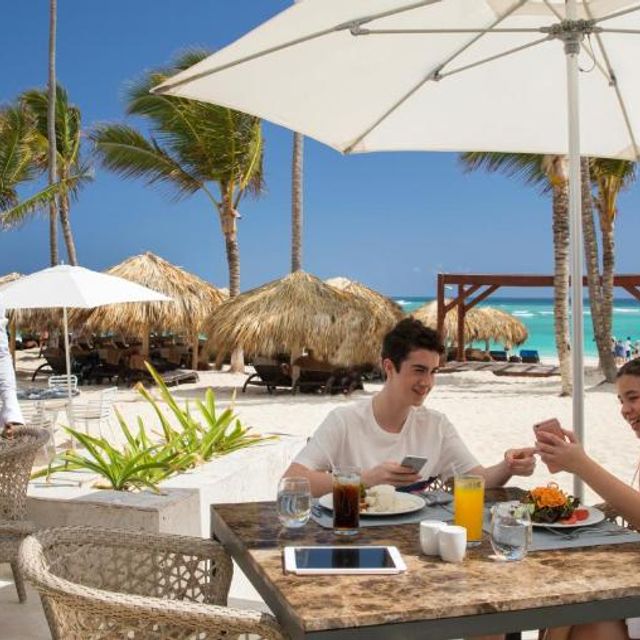 ROYALTON BAVARO Hotel