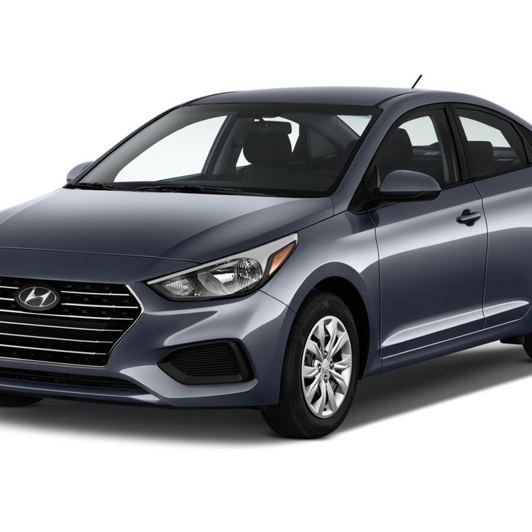 HYUNDAI ACCENT angular front exterior view