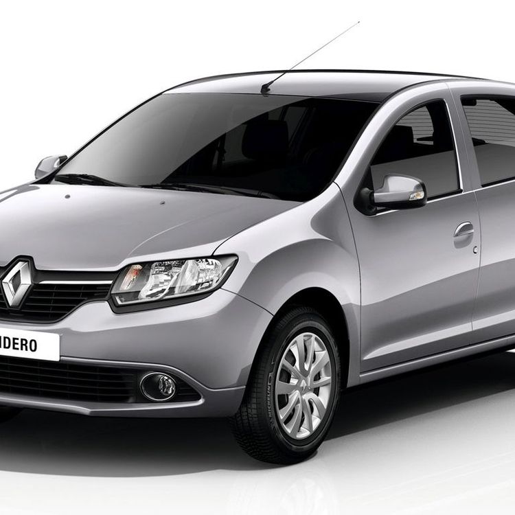 RENAULT SANDERO angular front exterior view